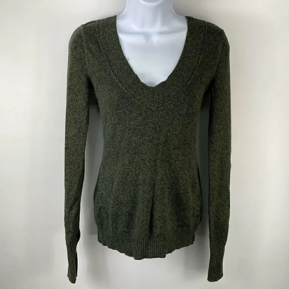 Express V Neck Long Sleeve women’s size small